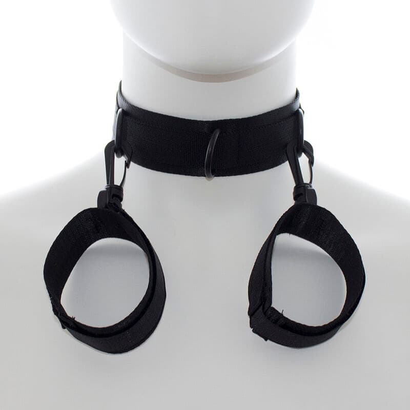 Ohmama Fetish - Collier et menottes en nylon, photo 17